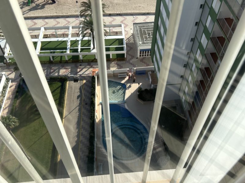 Appartement directement sur la plage - 2 chambres - 2 sdb complètes - un bureau de travail
